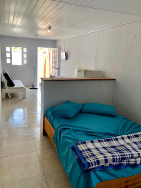 Kitnet a 150m da praia
